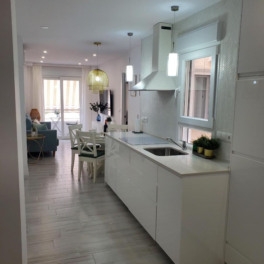 Stay In Torrevieja Cozy City & Sea Buitenkant foto